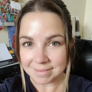 Meet your Posher, Véronique